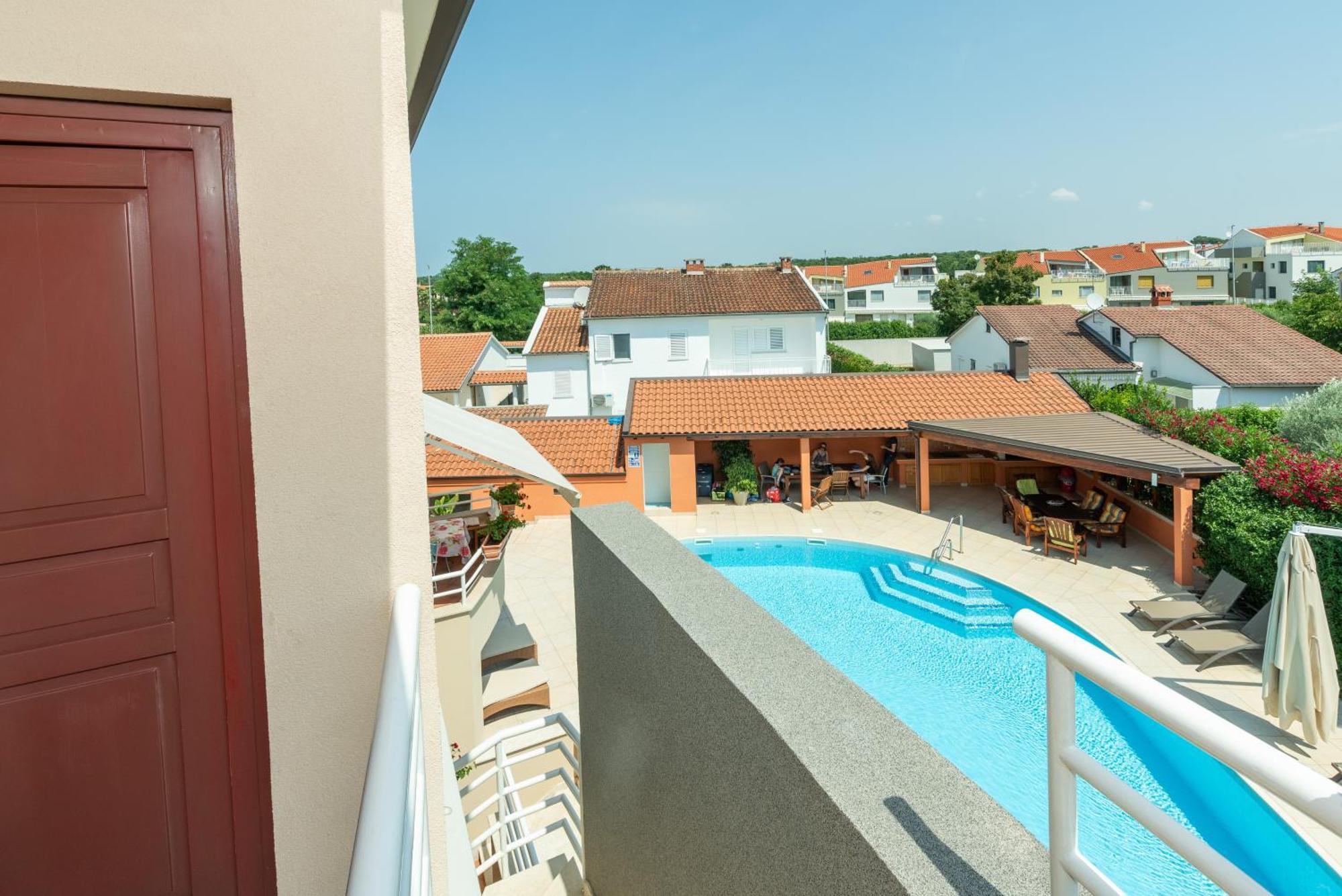 Apartment Complex Irena With Pool Poreč Exterior foto